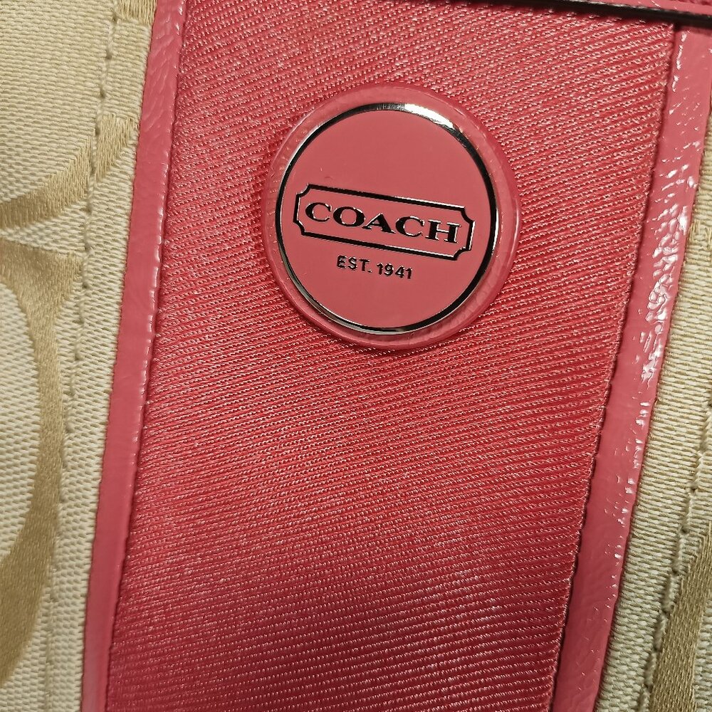 Coach Shopper Medium Pink Khaki